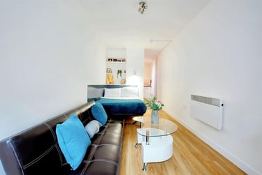 1 bed studio, Oxford Street, City Centre, Leicester, LE15XA - Image 6
